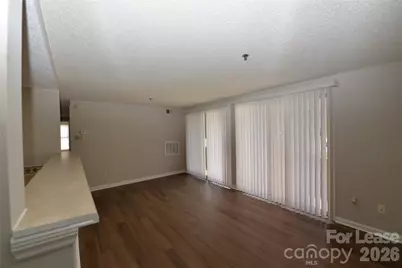 1649 Arlyn Circle, Charlotte, NC 28213 - Photo 5