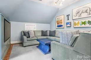 1811 Queens Rd W, Charlotte, NC 28207 - Photo 31