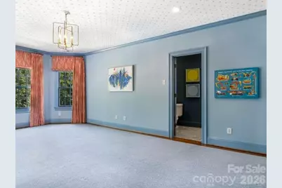 1811 Queens Road W, Charlotte, NC 28207 - Photo 27