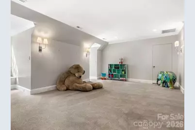 1811 Queens Road W, Charlotte, NC 28207 - Photo 37