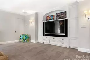 1811 Queens Rd W, Charlotte, NC 28207 - Photo 35