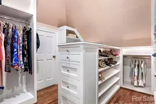 1811 Queens Rd W, Charlotte, NC 28207 - Photo 23