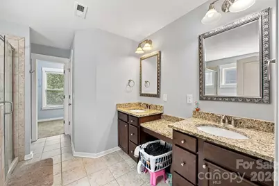 10124 Michael Crossing Drive, Charlotte, NC 28213 - Photo 35