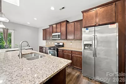 10124 Michael Crossing Drive, Charlotte, NC 28213 - Photo 23