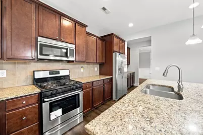 10124 Michael Crossing Drive, Charlotte, NC 28213 - Photo 21