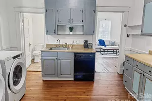 18 Wood Ave, Asheville, NC 28803 - Photo 19