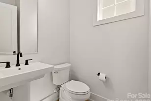2405 Marlowe Ave, Charlotte, NC 28208 - Photo 15