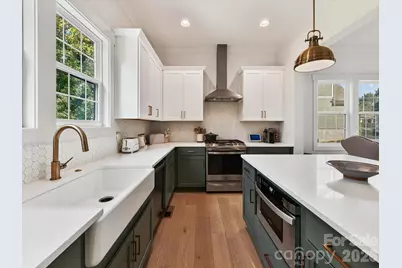 2405 Marlowe Avenue, Charlotte, NC 28208 - Photo 11