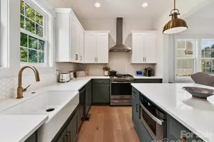 2405 Marlowe Ave, Charlotte, NC 28208 - Photo 11