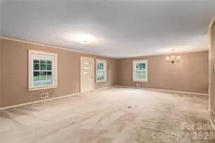 5271 Harris Farm Rd, Hickory, NC 28602 - Photo 25