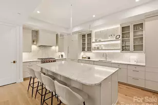 409 Queens Rd, Charlotte, NC 28207 - Photo 11