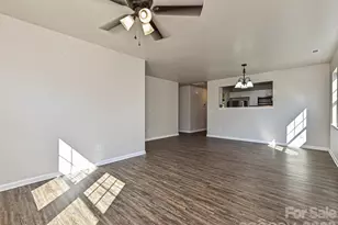 402 Jones St, Charlotte, NC 28208 - Photo 9