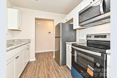 402 Jones Street, Charlotte, NC 28208 - Photo 17
