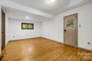22 Jarrett St, Asheville, NC 28806 - Photo 15