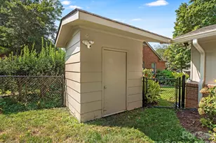3717 Flowerfield Rd, Charlotte, NC 28210 - Photo 39