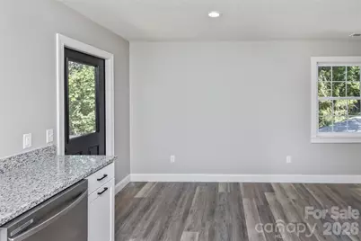 340 Matthew Lane, Canton, NC 28716 - Photo 5