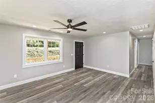 340 Matthew Ln, Canton, NC 28716 - Photo 3