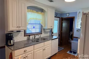 6412 Clearwater Dr, Indian Trail, NC 28079 - Photo 3