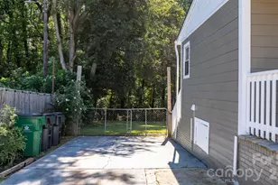 2026 Choyce Cir, Charlotte, NC 28217 - Photo 3