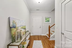 4670 Dabney Vigor Dr, Charlotte, NC 28209 - Photo 7