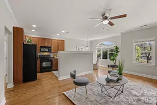 4670 Dabney Vigor Dr, Charlotte, NC 28209 - Photo 13