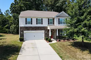113 Meadow Stream Dr, Mount Holly, NC 28120 - Photo 3