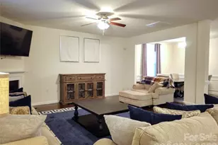 113 Meadow Stream Dr, Mount Holly, NC 28120 - Photo 15