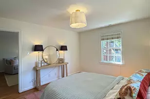 105 S Laurel Ave, Charlotte, NC 28207 - Photo 7