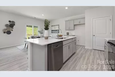 911 S Naughton Street, Chester, SC 29706 - Photo 5