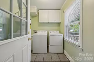 1818 Woodland Dr, Charlotte, NC 28205 - Photo 19