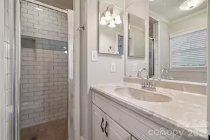 1818 Woodland Dr, Charlotte, NC 28205 - Photo 15