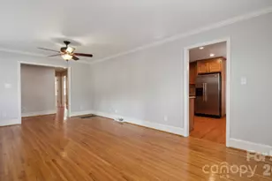 1818 Woodland Dr, Charlotte, NC 28205 - Photo 5