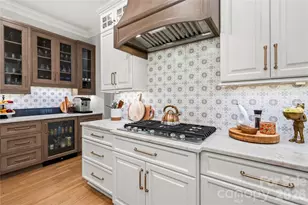 1637 Olmsted Dr, Asheville, NC 28803 - Photo 9