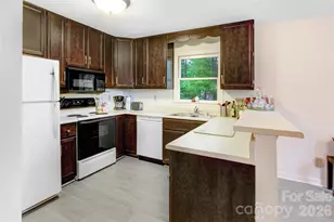 73 Toxaway Vws Dr, Lake Toxaway, NC 28747 - Photo 21