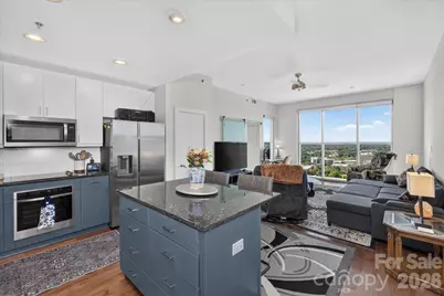 333 W Trade Street #2005, Charlotte, NC 28202 - Photo 5