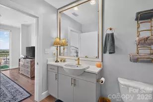 333 W Trade St, Charlotte, NC 28202 - Photo 23