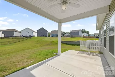 6043 Gala Lane, Charlotte, NC 28215 - Photo 7