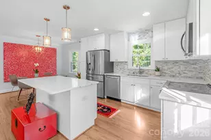 5917 Doncaster Dr, Charlotte, NC 28211 - Photo 5