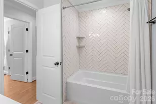 5917 Doncaster Dr, Charlotte, NC 28211 - Photo 13