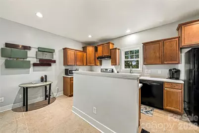 14 Summit Circle, Hendersonville, NC 28739 - Photo 13