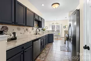 4001 Waterside Ln, Cramerton, NC 28032 - Photo 11