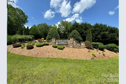 92 Crystal Heights Drive, Hendersonville, NC 28739 - Photo 15