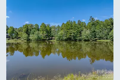 92 Crystal Heights Drive, Hendersonville, NC 28739 - Photo 9