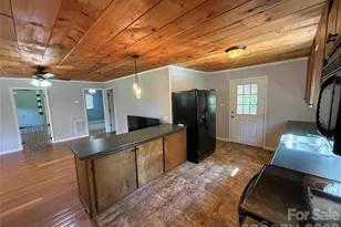44 Oak Hill Rd, Nebo, NC 28761 - Photo 11