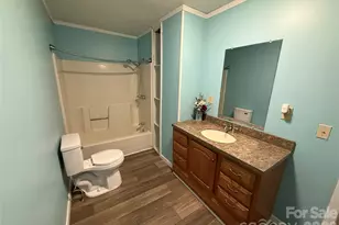 44 Oak Hill Rd, Nebo, NC 28761 - Photo 23