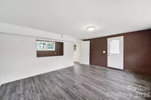 1200 Vickie Ln, Matthews, NC 28104 - Photo 23