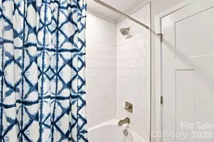 260 Parkwood Ave, Charlotte, NC 28206 - Photo 33