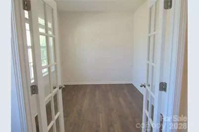 7128 Bandera Drive, Charlotte, NC 28214 - Photo 5