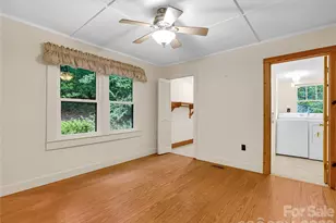 989 Fox Mountain Rd, Columbus, NC 28722 - Photo 23