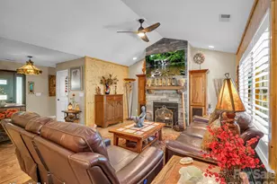 138 Brookwood Creek Dr, Landrum, SC 29356 - Photo 7